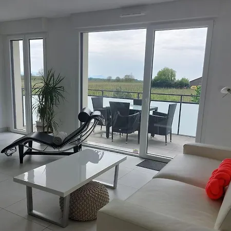 Oasis Confort A Bergheim, Alsace Daire